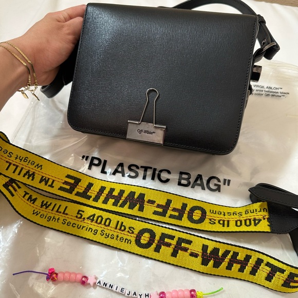Off White Binder Clip Bag c/o Virgil Abloh (Black Saffiano Leather) AUTHENTIC - Picture 4 of 12